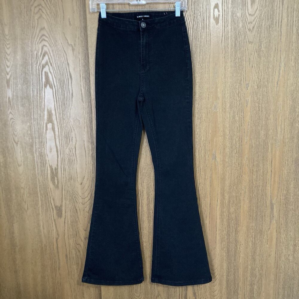 Almost Famous Ultimate Jean Women’s Size 5 High Rise Flare Bell Bottom - Black